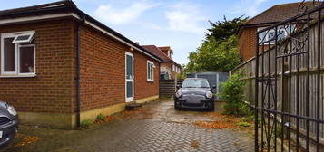 Maisonette for sale in Station Crescent, Ashford, Surrey TW15