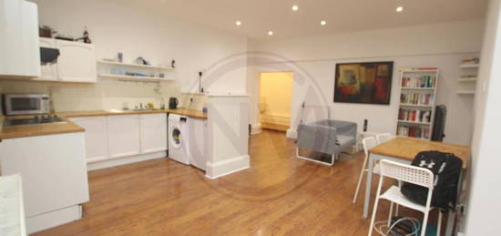 2 bed flat to rent