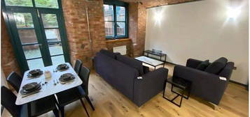 2 bed flat to rent