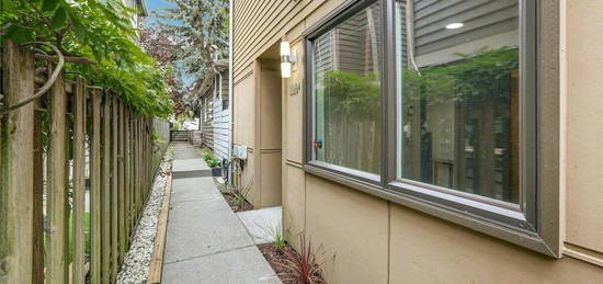 1119 N 85th St Unit A, Seattle, WA 98103