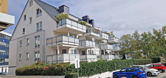 Idstein in Kernlage, moderne Kapitalanlage mit Balkon, Einbauküche und Garage!