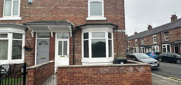 End terrace house to rent in Craig Street, Darlington, Durham DL3