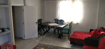 SİLİVRİ ÇARŞI MERKEZDE FUL EŞYALI ACİL SATILIK 2+1 DAİRE