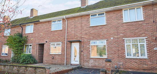 6 bedroom terraced house to rent