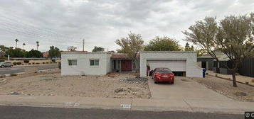 3301 S Terrace Rd, Tempe, AZ 85282