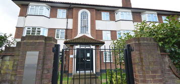 Flat for sale in Kenton Lane, Harrow Weald HA3