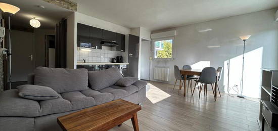 Location - Appartement - 2 pièces + cuisine - 41,48 m² -