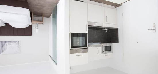 Studio meublé  à louer, 1 pièce, 28 m², Ascenseur