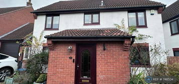 4 bedroom detached house