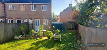 2 bedroom terraced house