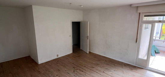 3- Zimmer Wohnung in Berlin Spandau mit Einbauküche