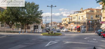 Casa adosada en venta en Calle Sevilla, La Zubia Ciudad