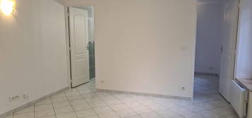 Location appartement 2 pièces 30 m²