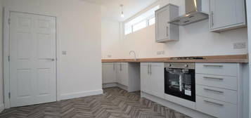 1 bedroom ground floor flat