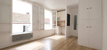 Studio  à vendre, 1 pièce, 17 m², Étage 2/3