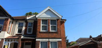 3 bedroom semi-detached house