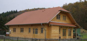 Holzhaus, ökologisch mit großem Garten mit Einliegerwohnung