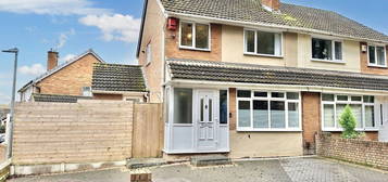 3 bed semi-detached house for sale