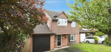 4 bed detached house for sale