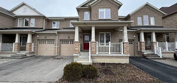 8 Stoots St, Markham, ON L6E 0L8