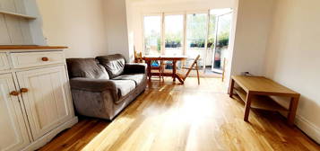 Flat to rent in St. John's Grove, London N19