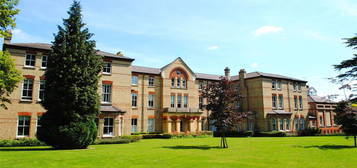 Flat for sale in Mallard Road, Abbots Langley WD5