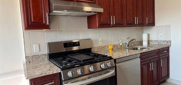 59-37 72nd St Unit 3, Maspeth, NY 11378