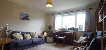 2 bed flat to rent