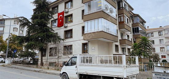 TÜRKÖZÜ MAH. 3+1 ARA KATTA ÖN CEPHE CADDE YAKINI SATILIK DAİRE