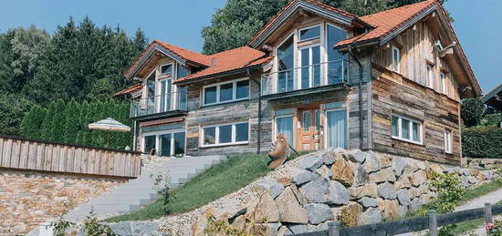 WOHNHAUS IN PANORAMALAGE