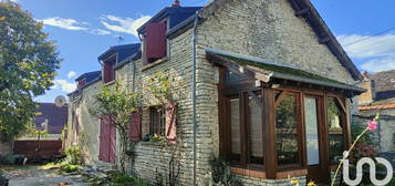 Maison de village 1 étage à vendre, 4 pièces, 2 chambres, 131 m²
