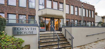 Flat for sale in Lower Richmond Road, Kew, Richmond TW9