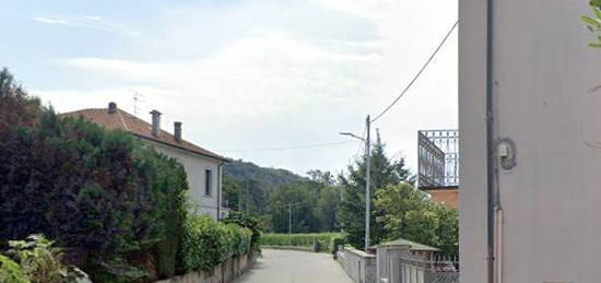 Trilocale via Giuseppe Verdi, Centro, Cuvio