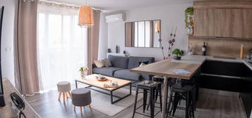 Bel appartement T3 de 62 m² climatisé avec balcon et parking, quartier Borderouge, proche métro et parc