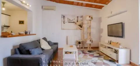 Apartamento en Dalt Vila-La Marina