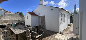 Maison de plain-pied  à vendre, 4 pièces, 3 chambres, 90 m²