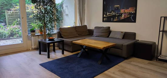 Helle 2-Zimmer-Wohnung mit Terrasse und EBK in Hamburg