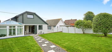 Bungalow for sale in Horsebridge Hill, Newport PO30