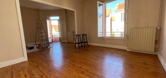 Location appartement 5 pièces 105 m²