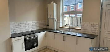 4 bedroom terraced house