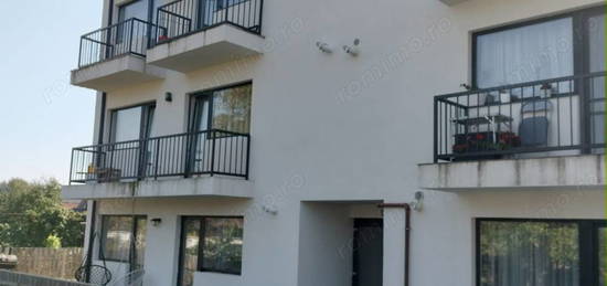 Inchiriez Apartament in Regim Hotelier