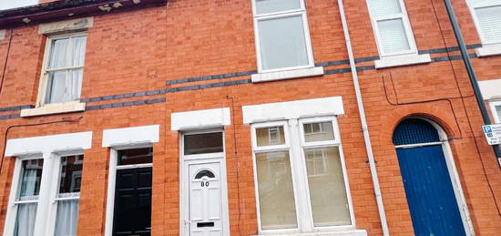 Shared accommodation to rent in Longford Street, Derby, Derbyshire DE22