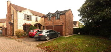 5 bed detached house for sale