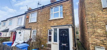 End terrace house for sale in Highland Road, Aldershot GU12