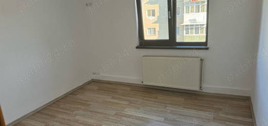 Apartament de vanzare - 2 camere - zona Parcul Florilor