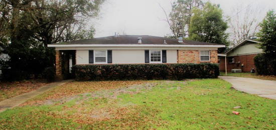 3213 Ralston Rd, Mobile, AL 36606