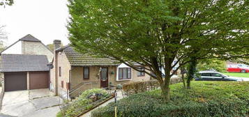 2 bed semi-detached bungalow for sale