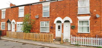 2 bed terraced house for sale