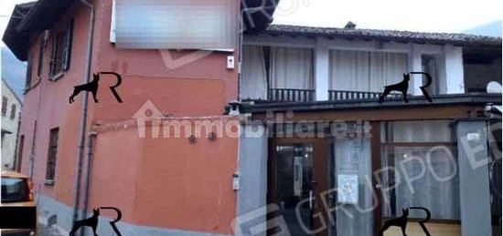 Palazzo - stabile all'asta via San Vincenzo , 2, Gussago