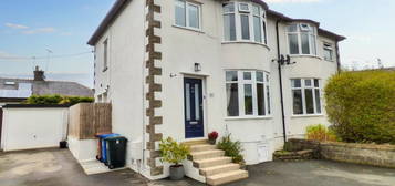 3 bed semi-detached house for sale